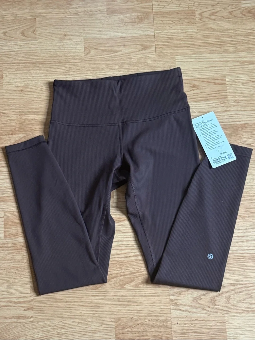 lululemon Wunder Train Ribbed High-Rise Tight 28” inseam in Espresso size 6 NWT